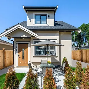 three-bedrooms-brand-new-laneway-house-near-public-transit.vancouver-hotels-bc.net/